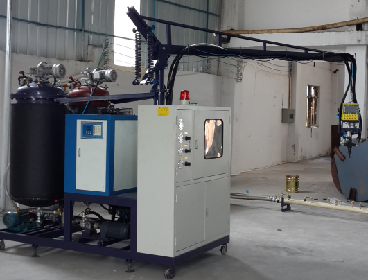 BJD-200型二组份低压发泡机